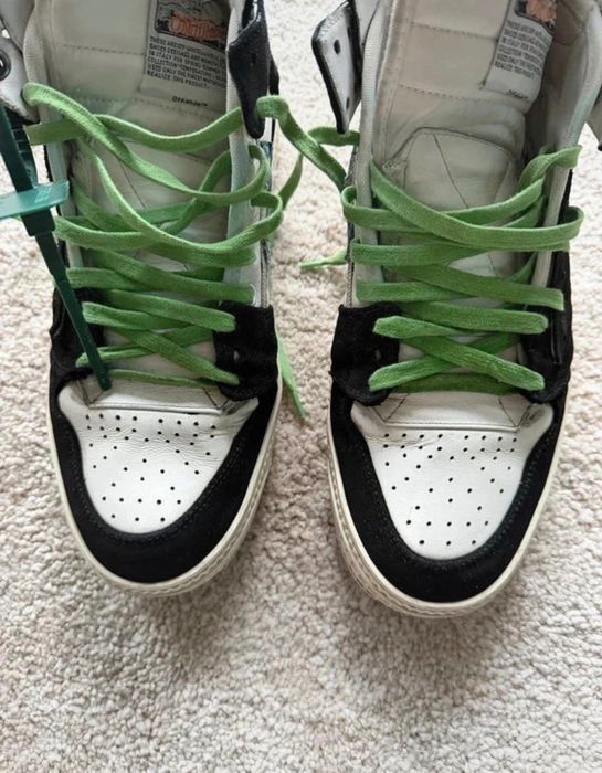 Off-White Sneakers – oryginalne, rozmiar 40