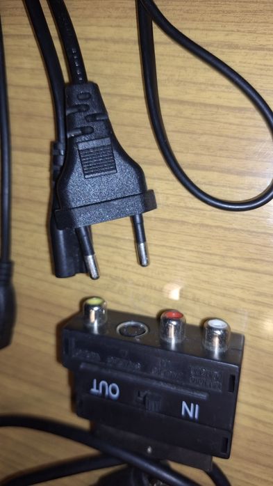 Zestaw zasilaczy ładowarek 16 sztuk