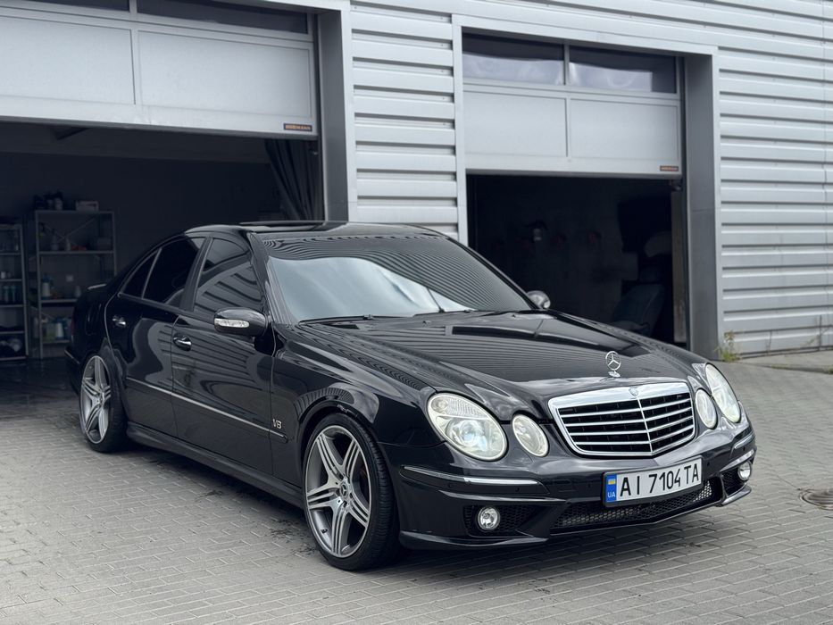 Mercedes E500 5.0