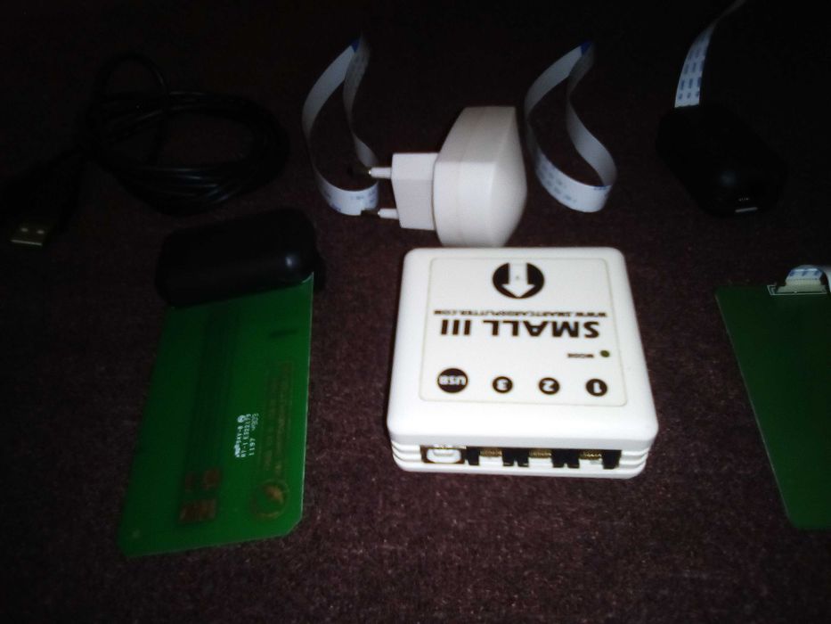 Splitter rozdzielacz kart telewizja na karte - small III