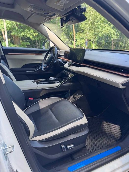 Машина Haval H 2.0T