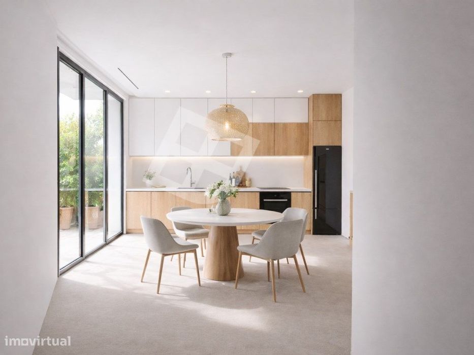 Apartamento T2 c/ Varanda - Aveiro