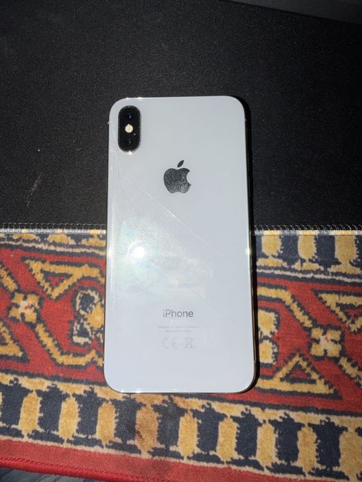 Iphone XS 79% baterii