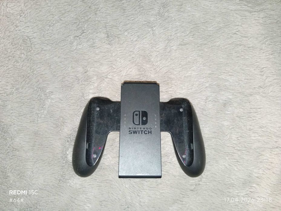 Приставка nintendo switch OLED 64 гігабайти в пам'яті