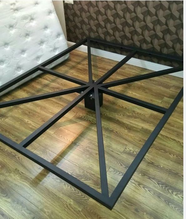 ПАРЯЩАЯ КРОВАТЬ каркас кровати + LED подсветка