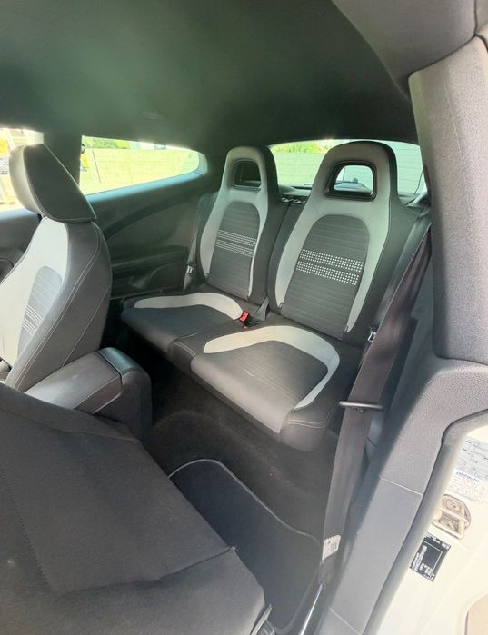 VW Scirocco 2.0 TDI Só 110 Mil Klms — photo 5