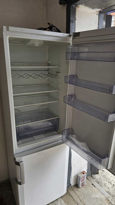 Холодильник BEKO