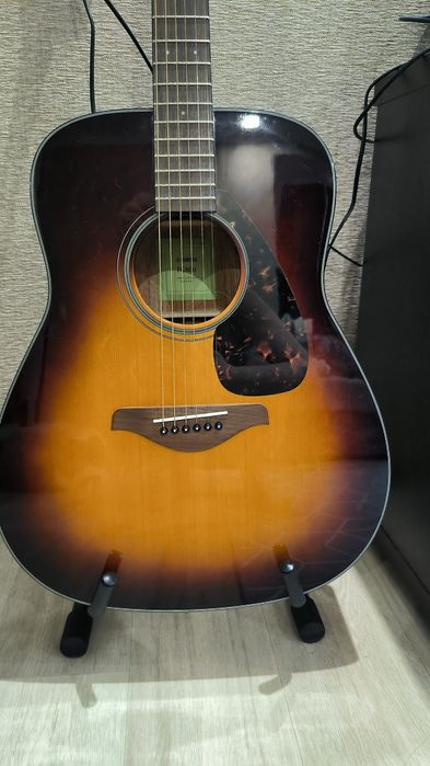 Акустична гітара YAMAHA FG800 (Brown Sunburst)