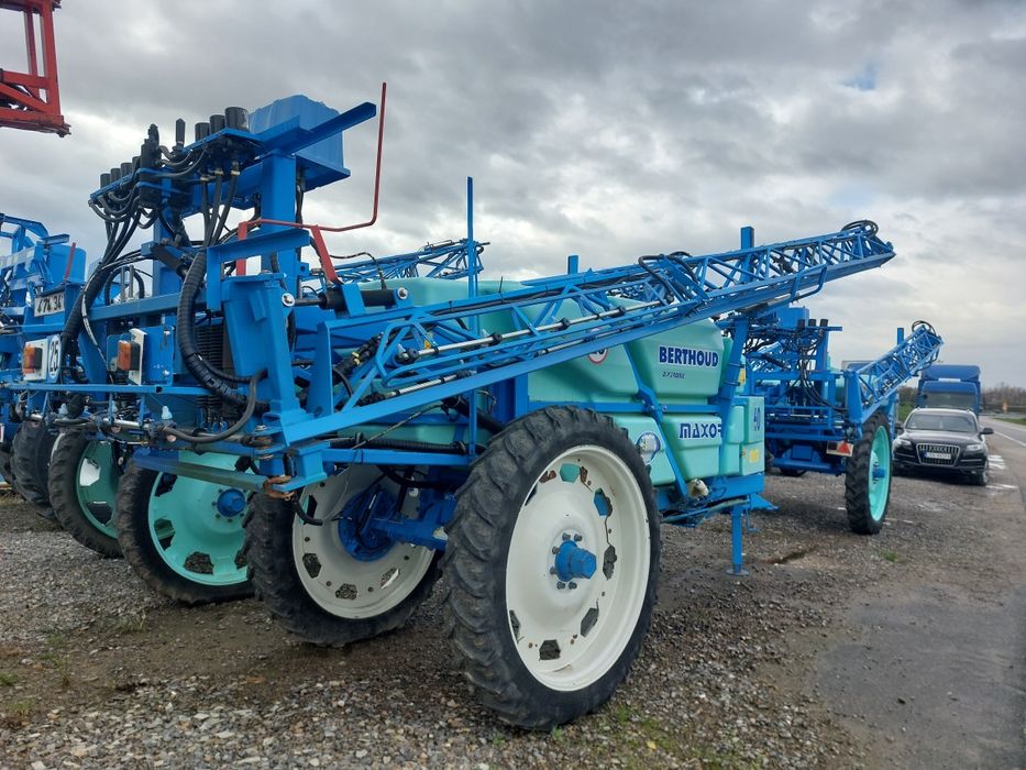 Opryskiwacz Berthoud Maxor 4.0 2009 r.4000l.27m