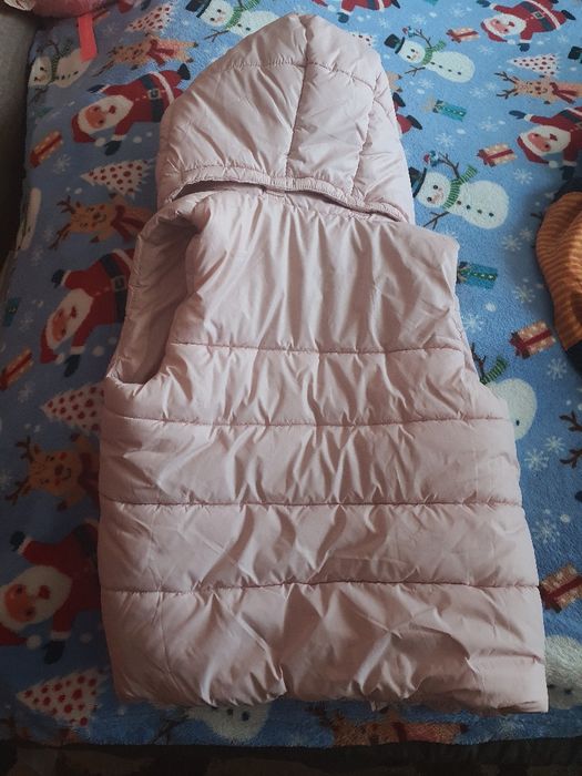 Продам жилетку для дівчинки