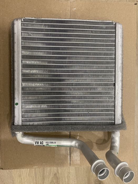 Новий! Радіатор пічки (печки) оригінал 561819031 С (А/В) Passat USA