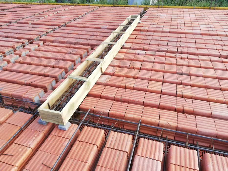 Budowy domów od podstawy. Rozbiórki. Garaże. Stropy. Płyty fundamenty