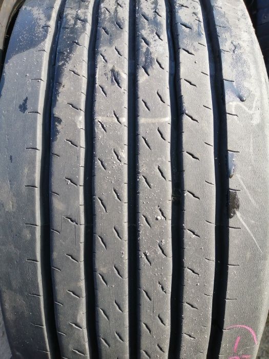 Opona 385/55R22.5 Dunlop SP 252 (600 netto)