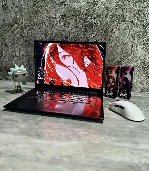 OLED Ігровий Ноутбук ASUS Vivobook Pro K3400 / GTX1650 / i5-11300H / DDR4 16GB / SSD 512 GB
