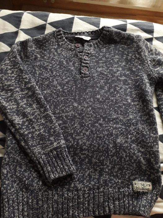 Sweter rozm. 122