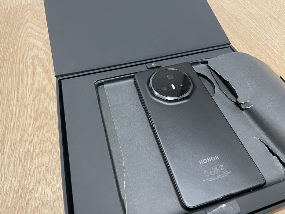 HONOR Magic V3 12/512 GB Black Dual SIM