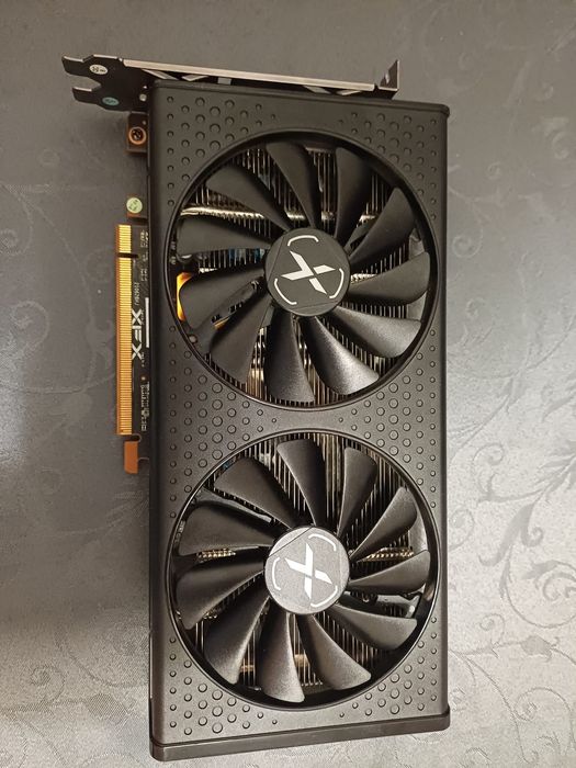 Placa gráfica RX 6600 SWFT 8GB