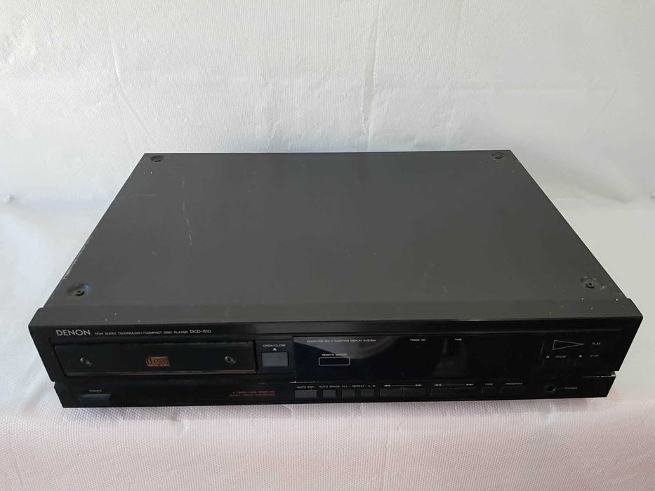 Odtwarzacz kompaktowy CD Denon DCD-610