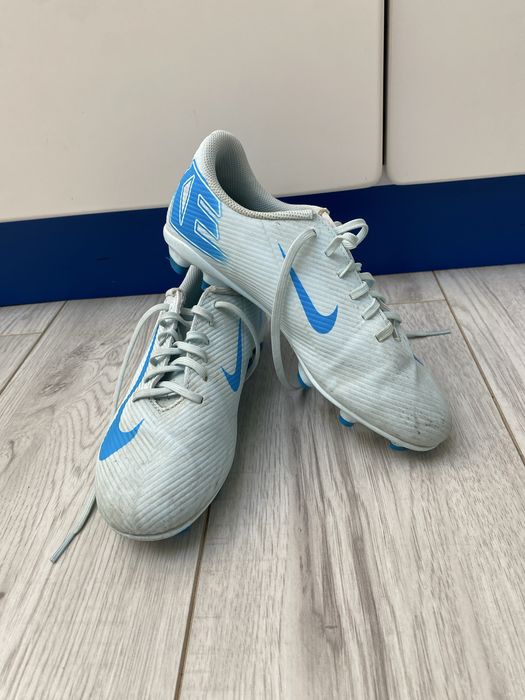 Korki Nike rozmiar 37,5