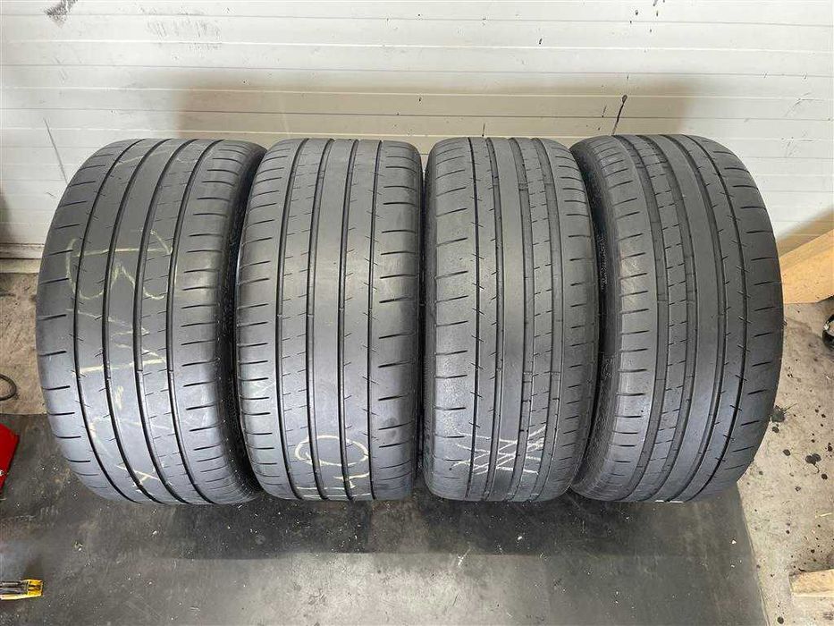245 35 ZR18  225 40 ZR18 Michelin Pilot Super Sport 92Y 5mm