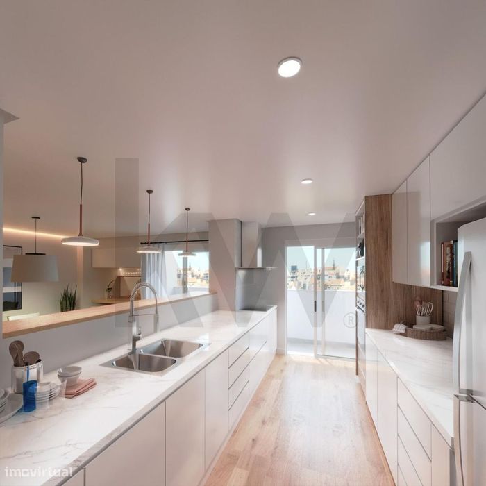 Apartamento T4 Remodelado a 4 min da Praia – Paço de Arcos