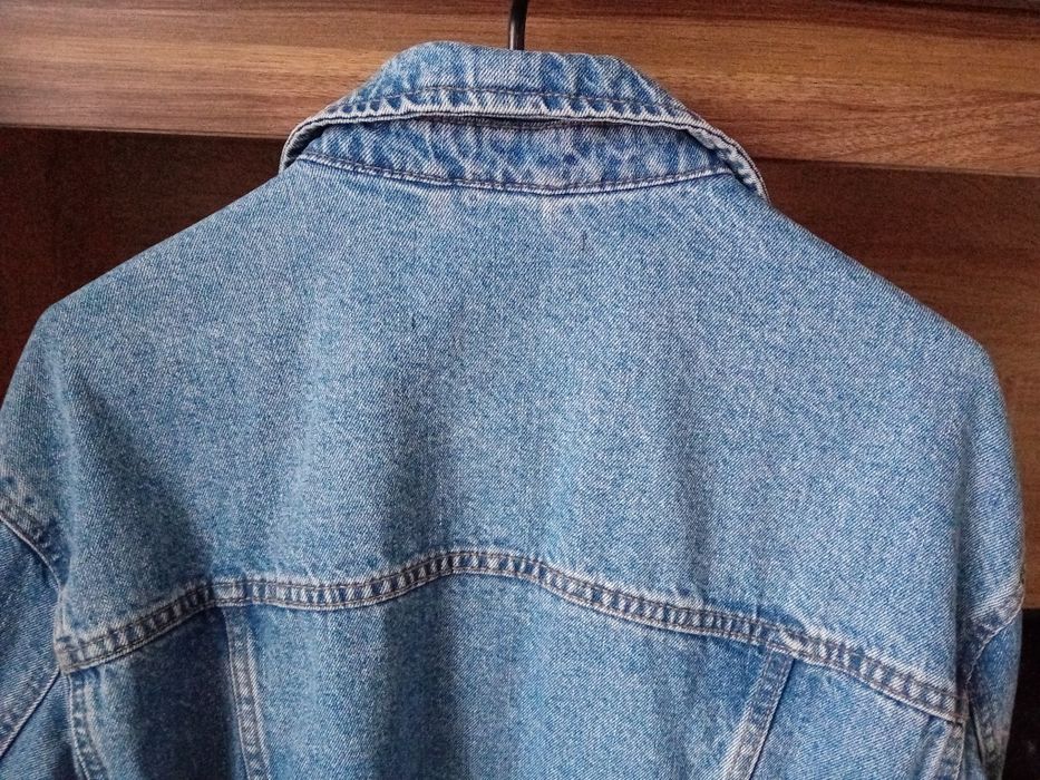 Kurtka jeansowa damska Stradivarius