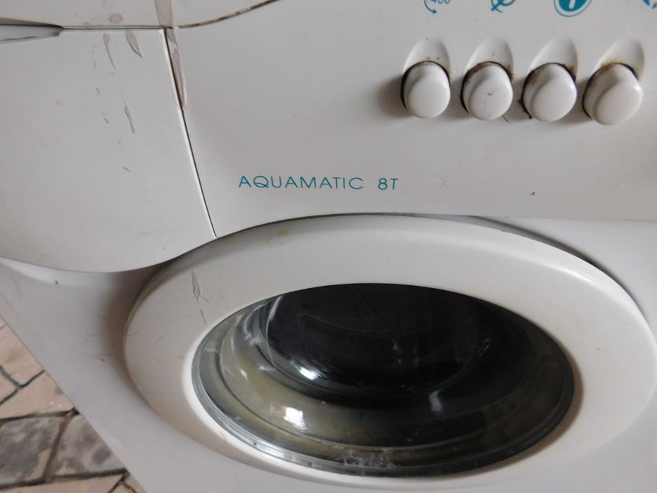 Sprzedam małą 3,5 kg- pod blatową pralkę Candy Aquamatic 8t -automat
