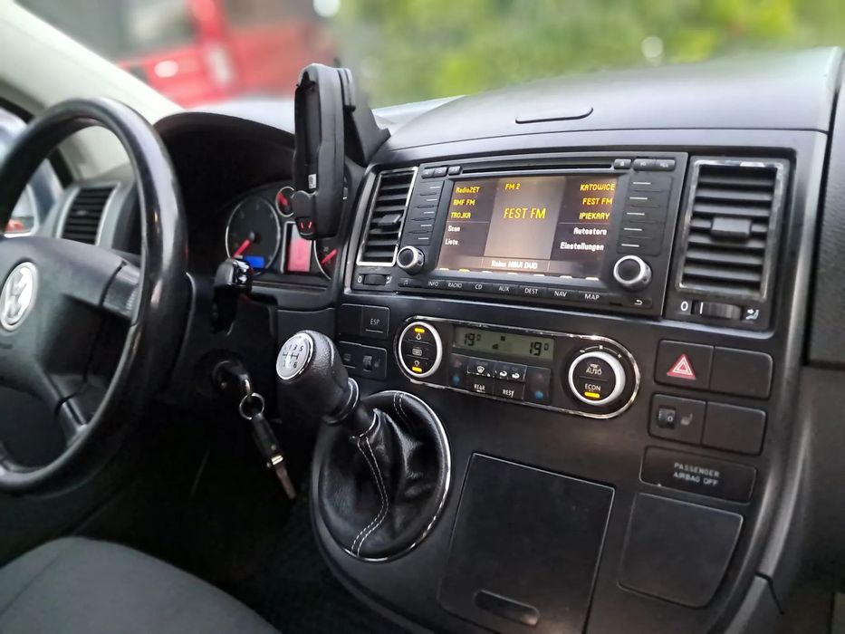 Volkswagen Multivan Kamper 2.5 176KM z Niemiec