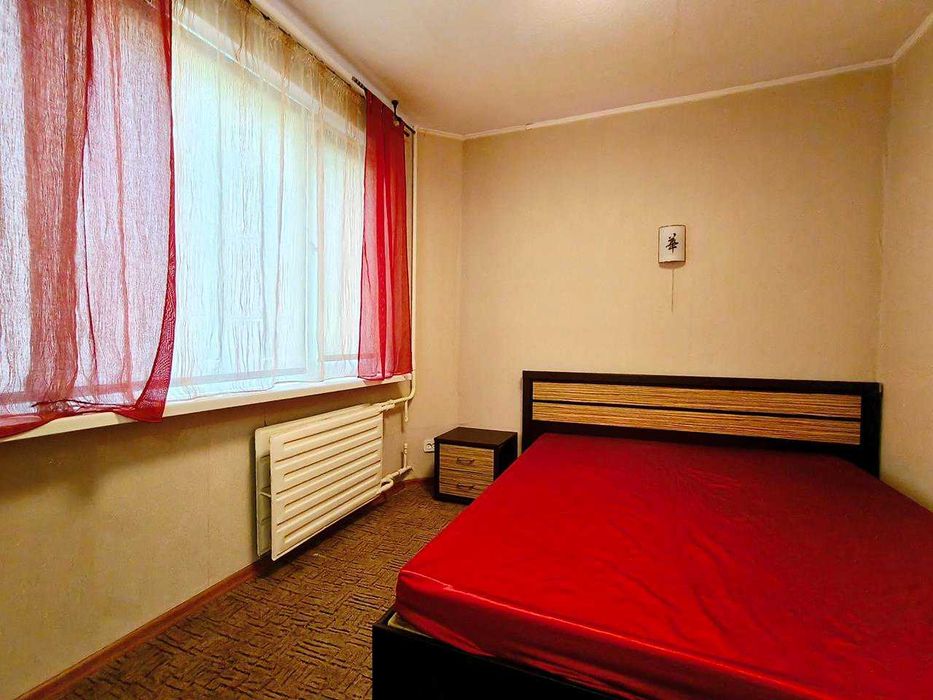Продаж 3-х кімнатної квартири з меблями по вулиці Самоквасова 18 (мікрорайон Шерстянка)