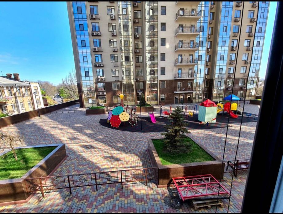 Однокомнатная квартира в ЖК 16 Жемчужина ( KADOR)