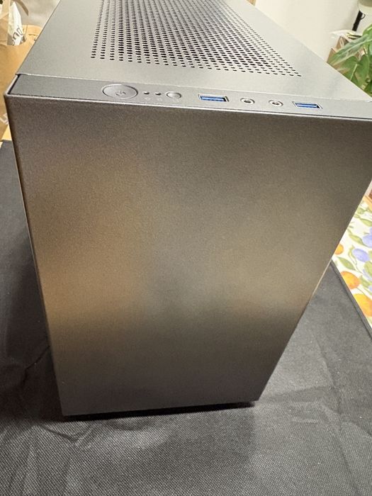 Caixa Mini ITX/mATX IM-01 Pocket - 2 meses de uso