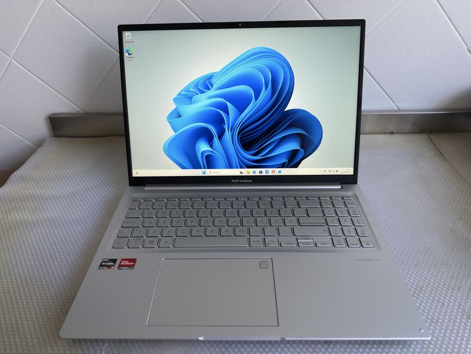 Notebook ASUS Vivobook 16X M1603Q | Ryzen 7 | 16” | 512GB SSD NVMe | Windows 11 Pro