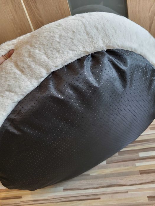 Przytulne legowisko dla kota lub psa Zooplus Angora