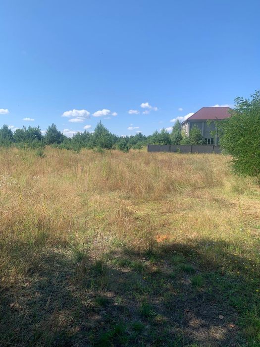 Продаж ділянки Глеваха - Малютянка, асфальтований підїзд, світло , газ по вулиці
