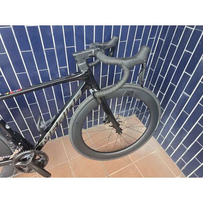 Merida com 105 di2 e rodas carbono