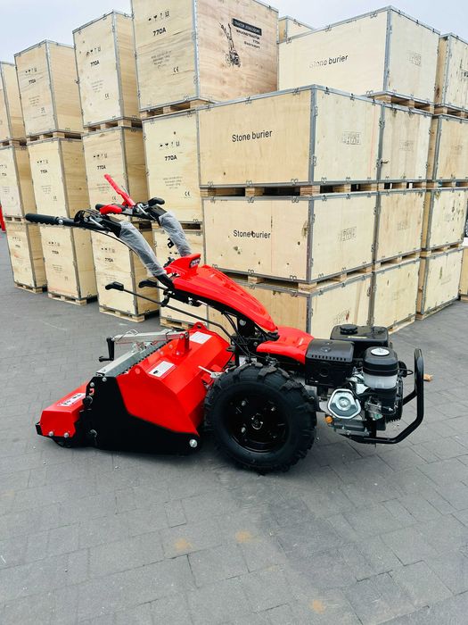 Traktor jednoosiowy MT750 z separacją MOKRE SPRZĘGŁO Już dostępne!