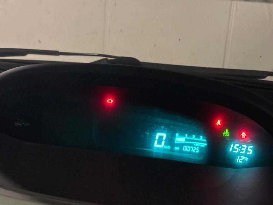 Vendo Toyota Yaris BIZZ 1.4 D-4d [2008]