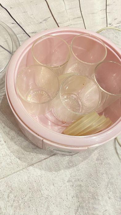 Йогуртниця 399 грн