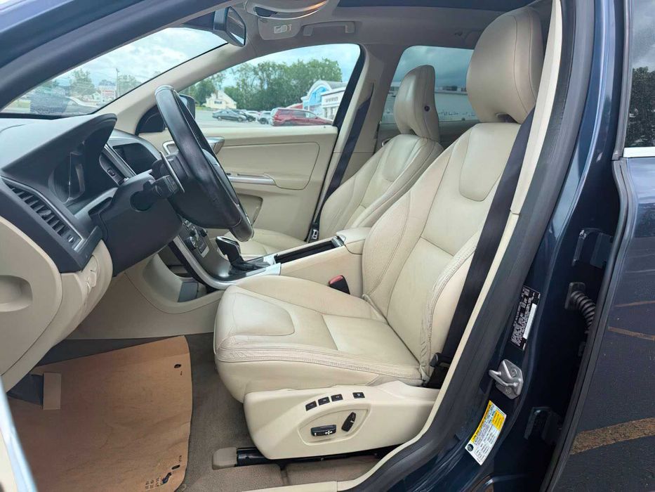 Volvo XC60 T6 Premier Plus      2014