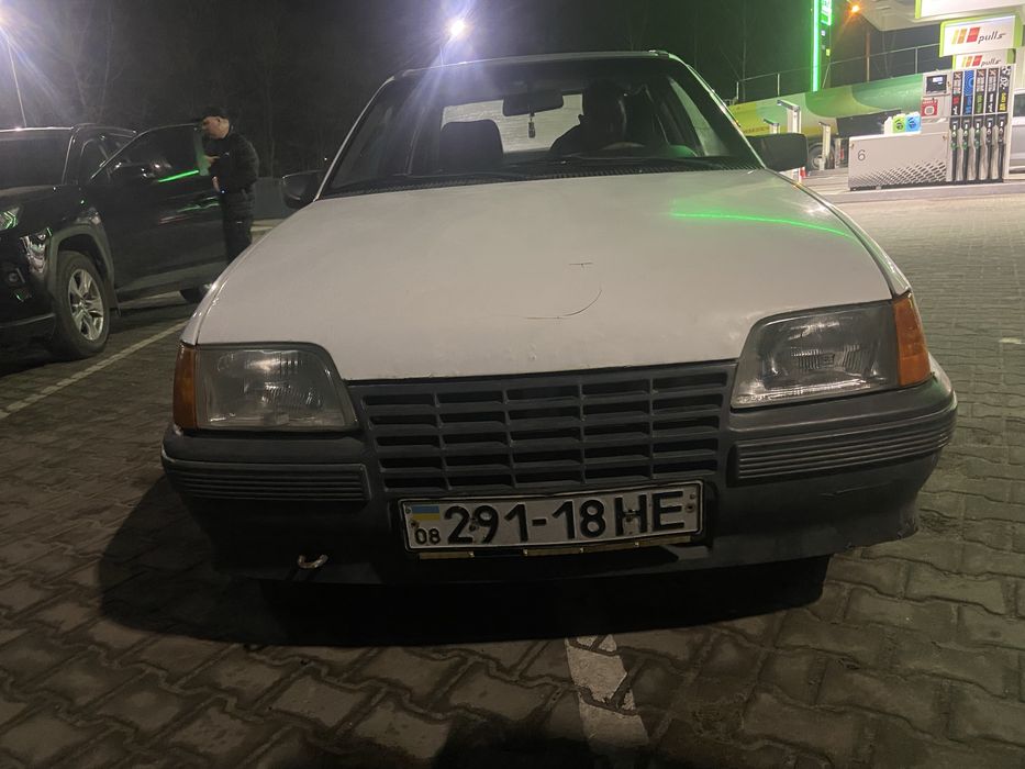 Продам opel kadet 1988