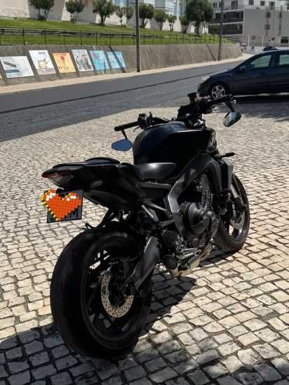 Yamaha MT-09 (35kW Livrete) - Full Extras & Impecável