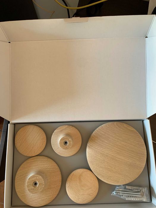 Cabide em design redondo