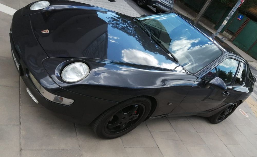 Porsche 968