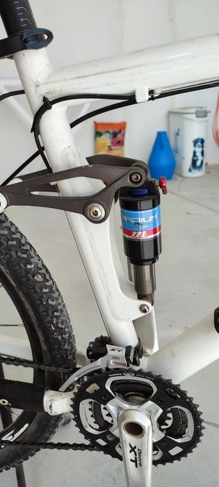 Poison bike arsen L (Shimano XT, rockshox, mavic, Manitou)