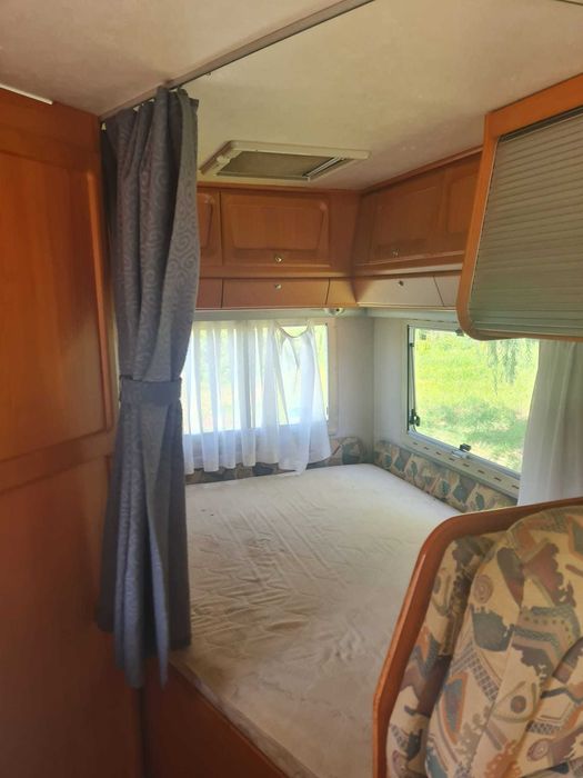 Autocaravana Adria/Fiat 6 Lugares Livrete