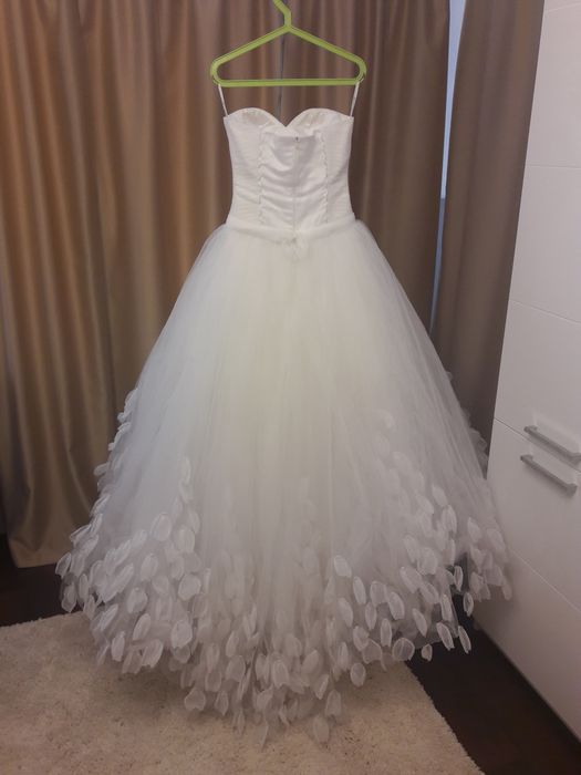 Свадебное платье Maxima 44 размер (Весільна сукня розмір 44)