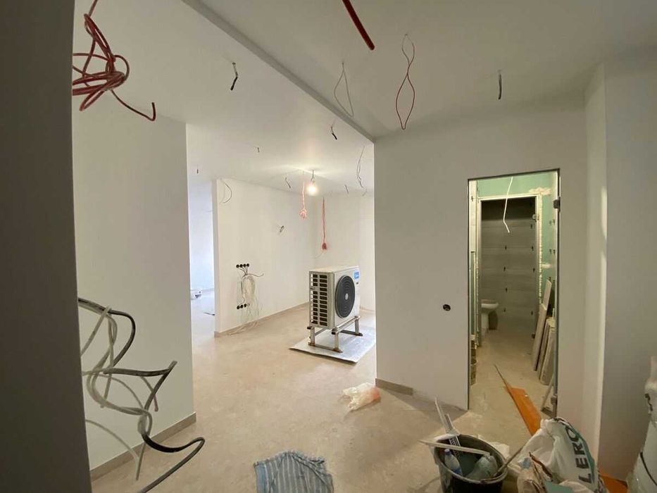 Офіс, Клініка, Салон 74 кв.м, ЖК Адамант, вул. Липківського 33-а