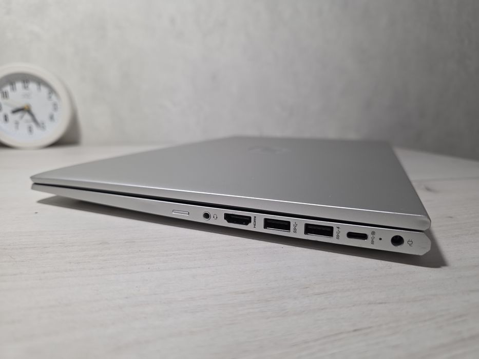 Потужний Метал 15.6" HP ProBook 450 G9 i5-1235U 10ядер 16/256GB FHD IP