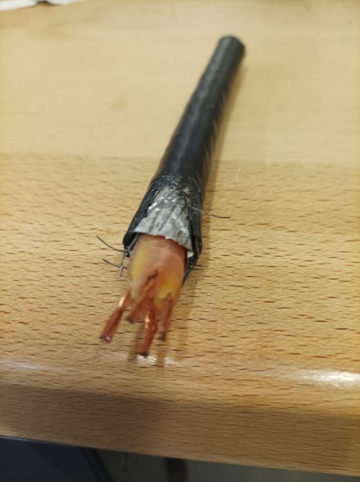 Дріт, чотирьох фазний, броньований, 55метрів