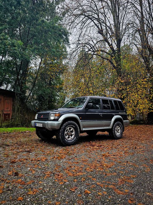 Mitsubishi Pajero 2.8 TD GLS Longo (Super Select) de 1996,  ícone 4x4 Irrepreensível